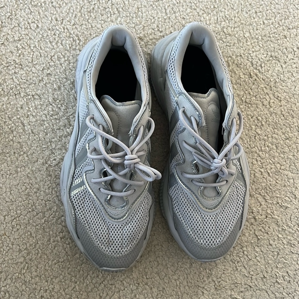 Adidas limited edition ozweegos